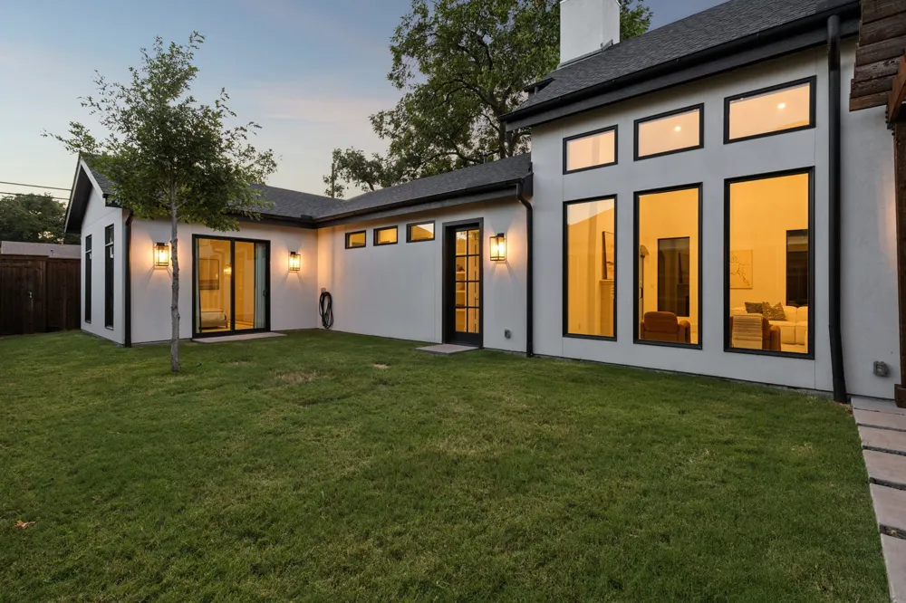 7403 Robin Road Dallas, TX 75209