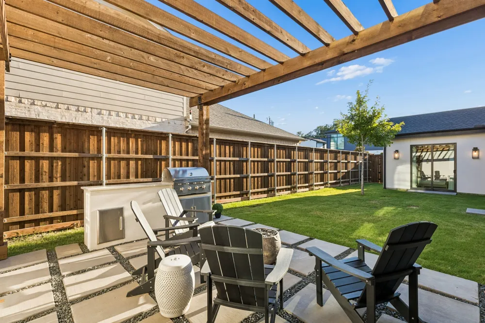 7403 Robin Road Dallas, TX 75209