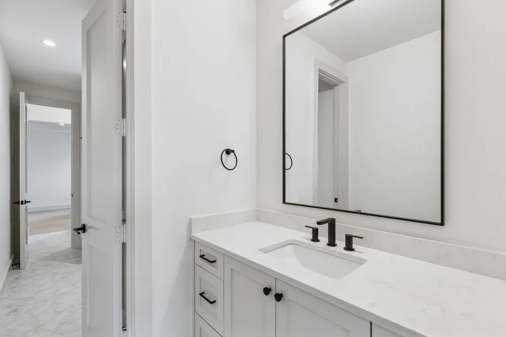 7403 Robin Road Dallas, TX 75209
