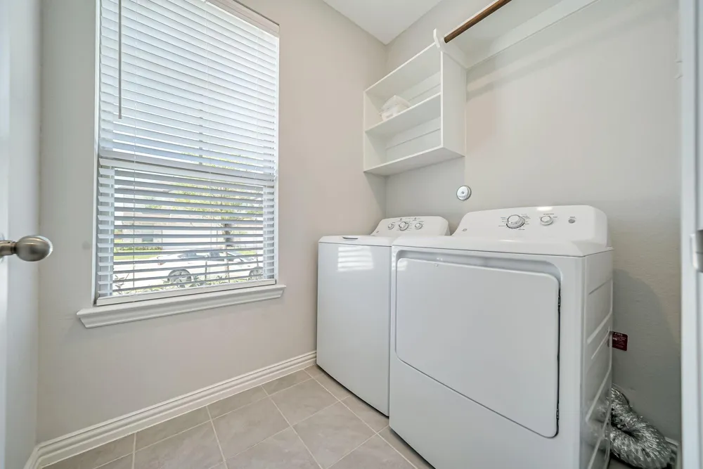 7114 Elgin Street Pearland, TX 77584