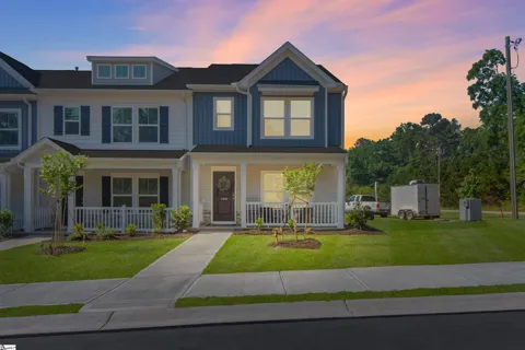 102 Wyndham Way