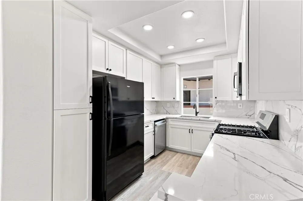 94 Via Contento Rancho Santa Margarita, CA 92688