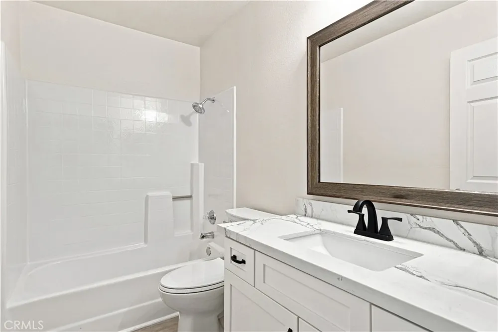 94 Via Contento Rancho Santa Margarita, CA 92688
