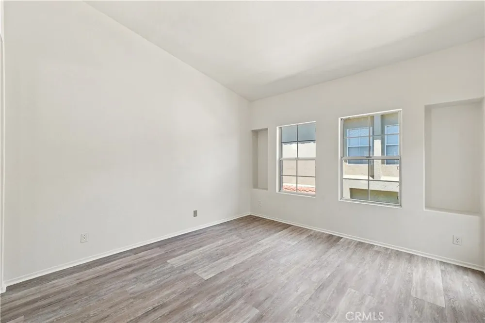 94 Via Contento Rancho Santa Margarita, CA 92688