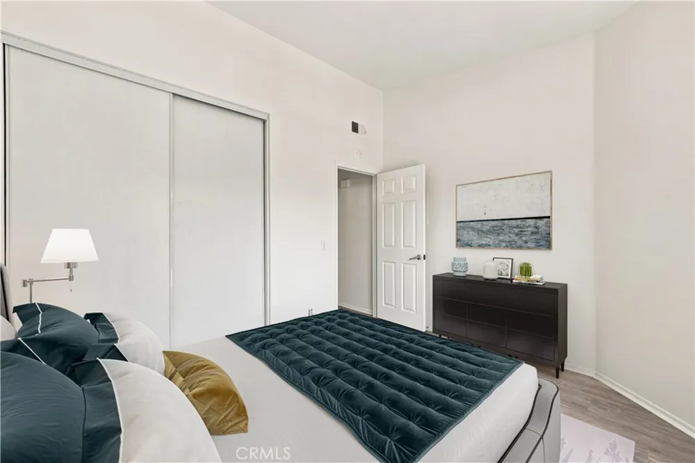 94 Via Contento Rancho Santa Margarita, CA 92688
