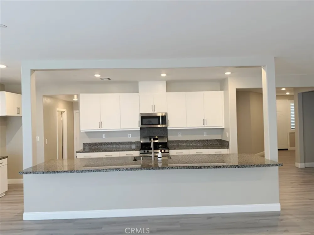 30084 Cascade Range Menifee, CA 92585