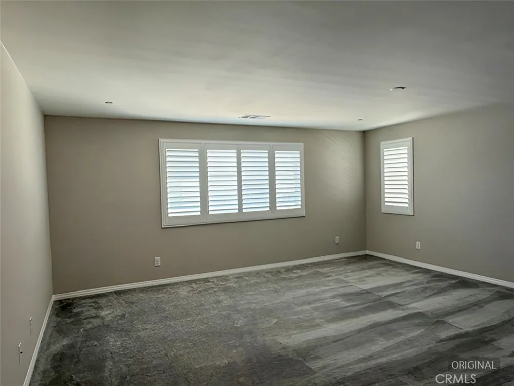 30084 Cascade Range Menifee, CA 92585
