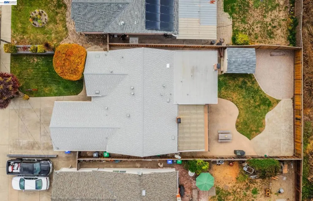 15743 Via Sorrento San Lorenzo, CA 94580