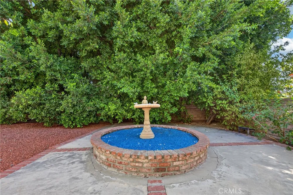 10000 Limerick Avenue Chatsworth, CA 91311