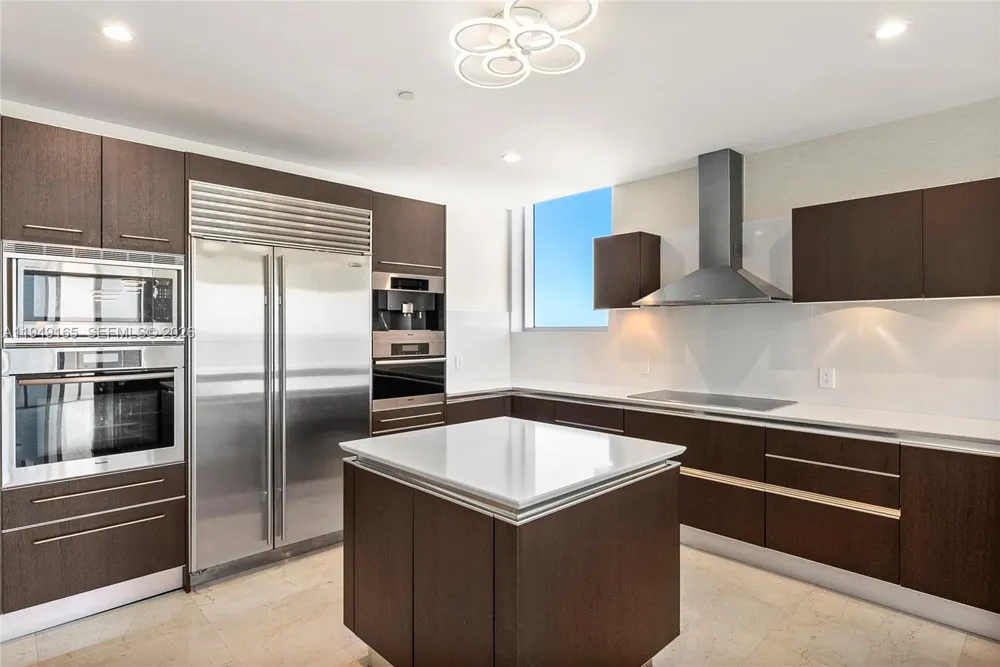 17001 Collins Ave #4208 Sunny Isles Beach, FL 33160