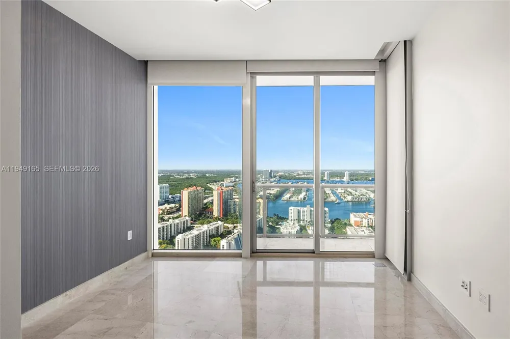 17001 Collins Ave #4208 Sunny Isles Beach, FL 33160