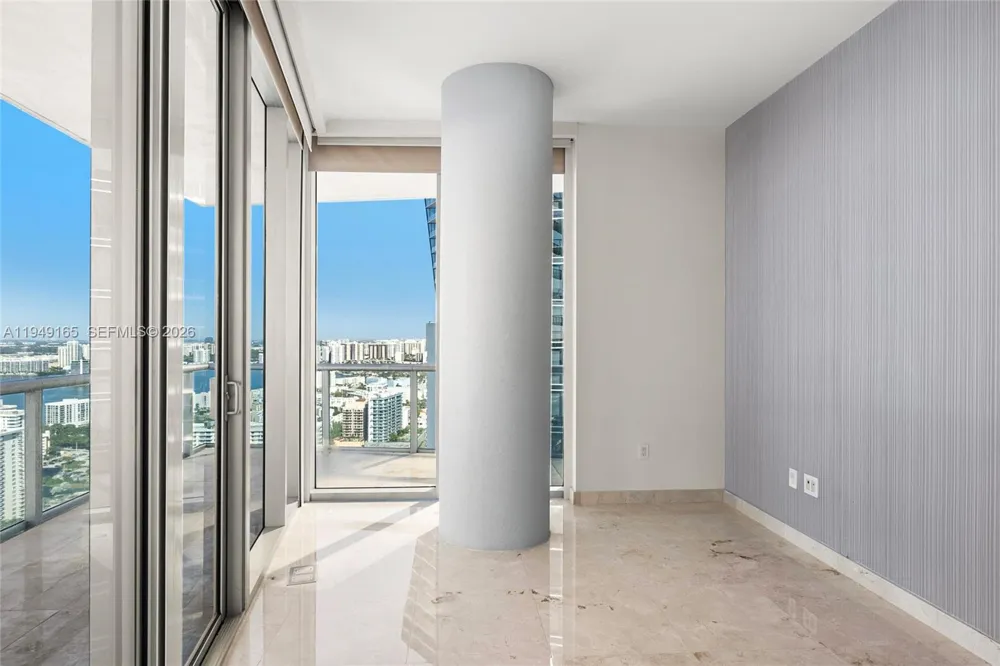 17001 Collins Ave #4208 Sunny Isles Beach, FL 33160