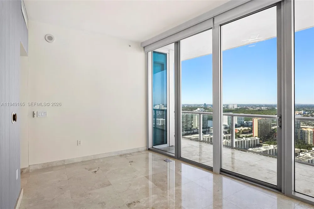 17001 Collins Ave #4208 Sunny Isles Beach, FL 33160