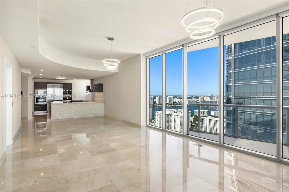 17001 Collins Ave #4208 Sunny Isles Beach, FL 33160