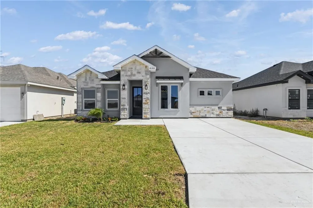 446 Sandy Road Donna, TX 78537