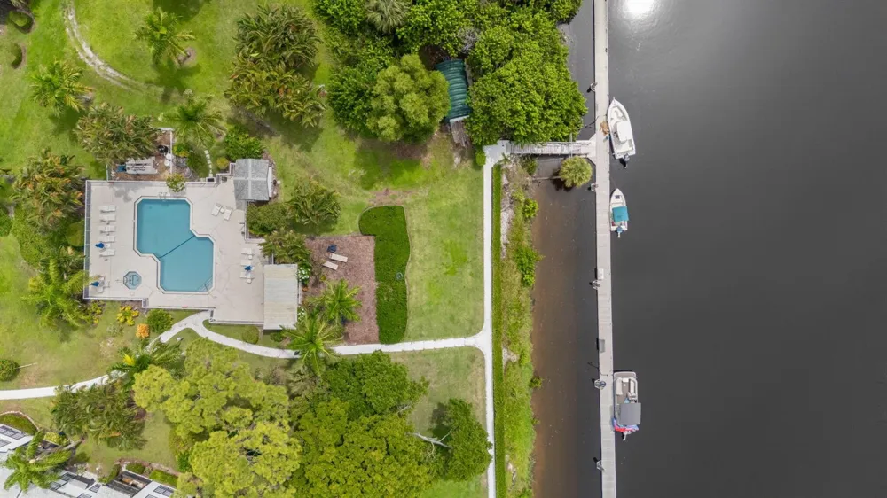 5063 HEATHERHILL LANE #60 Boca Raton, FL 33486
