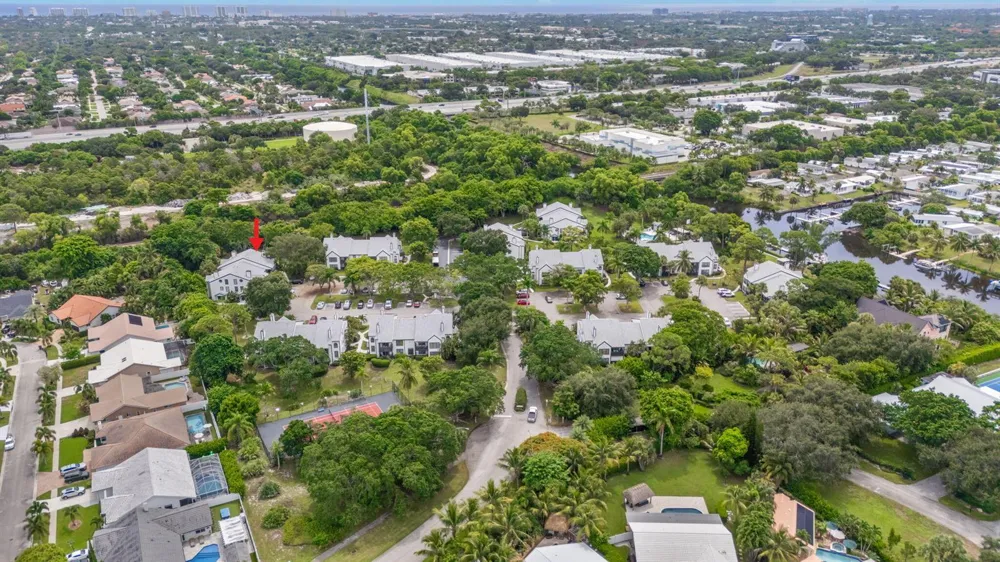 5063 HEATHERHILL LANE #60 Boca Raton, FL 33486