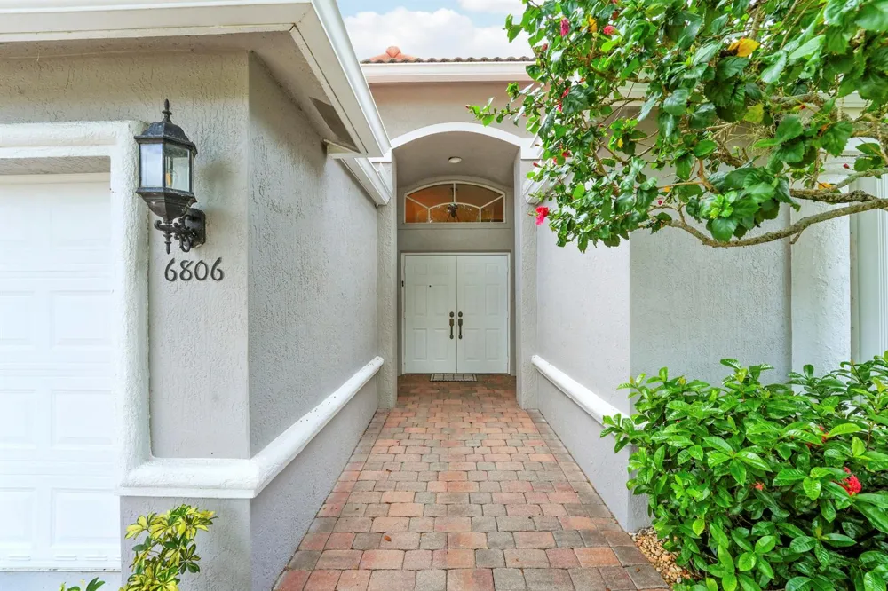 6806 Rienzo Street Lake Worth, FL 33467