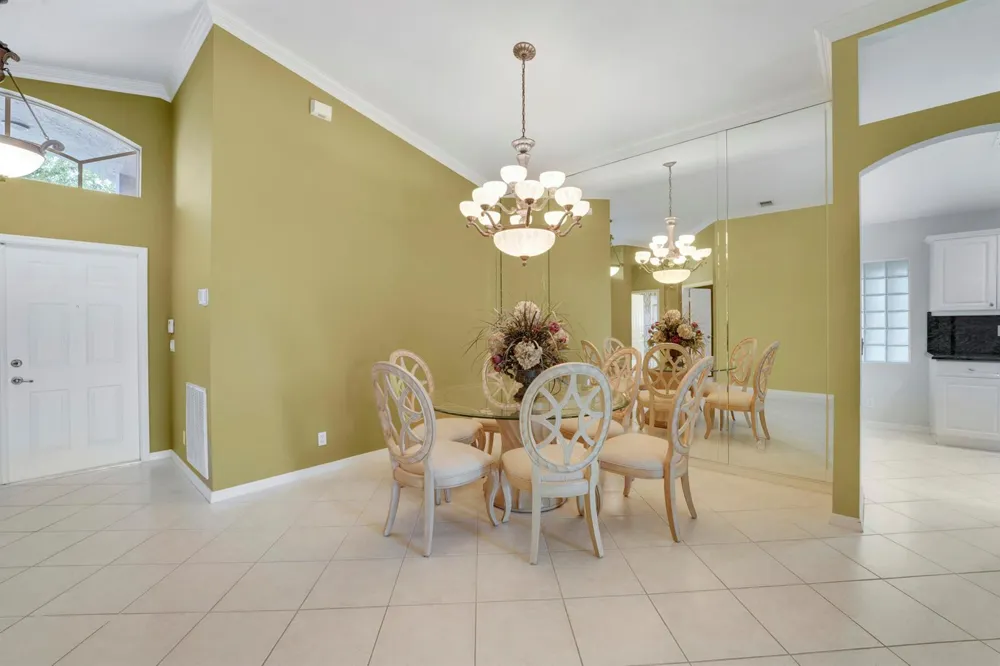 6806 Rienzo Street Lake Worth, FL 33467