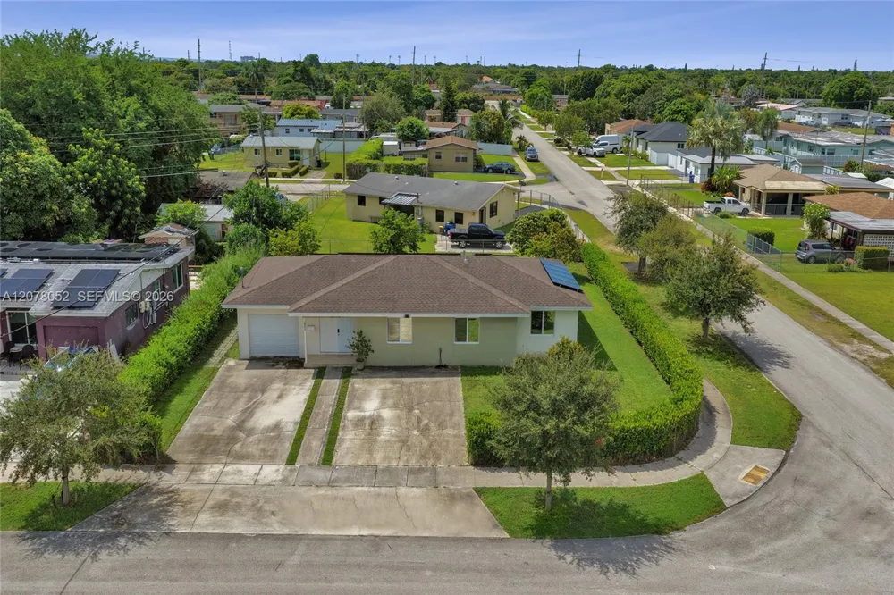 10770 SW 149th St Miami, FL 33176