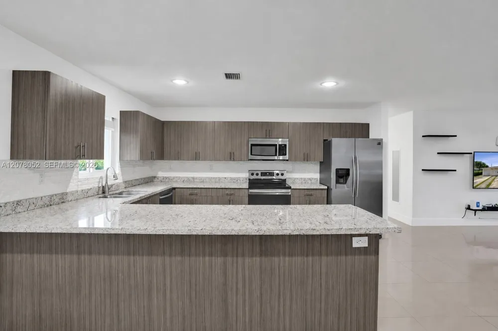 10770 SW 149th St Miami, FL 33176