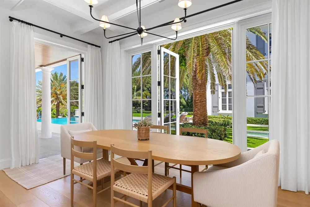 1616 S Ocean Boulevard Palm Beach, FL 33480