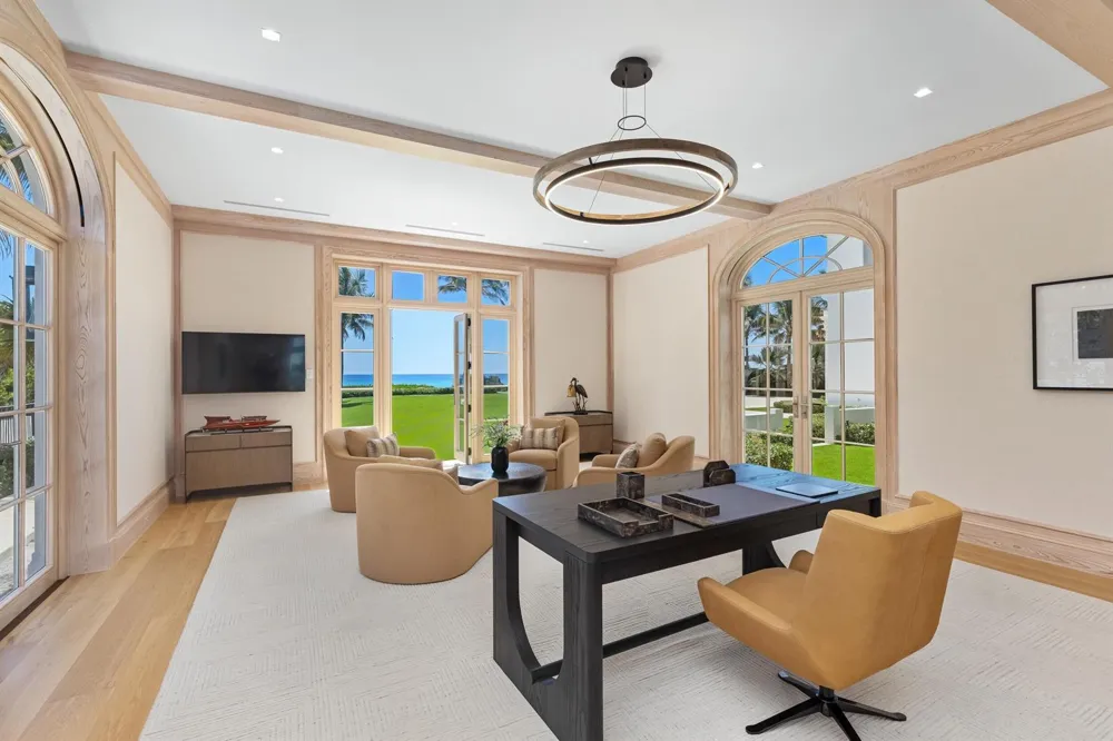 1616 S Ocean Boulevard Palm Beach, FL 33480
