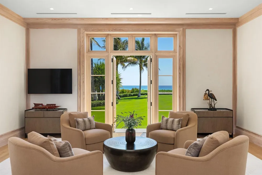 1616 S Ocean Boulevard Palm Beach, FL 33480