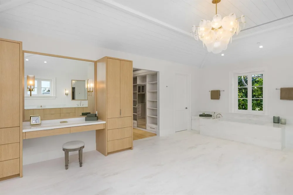 1616 S Ocean Boulevard Palm Beach, FL 33480