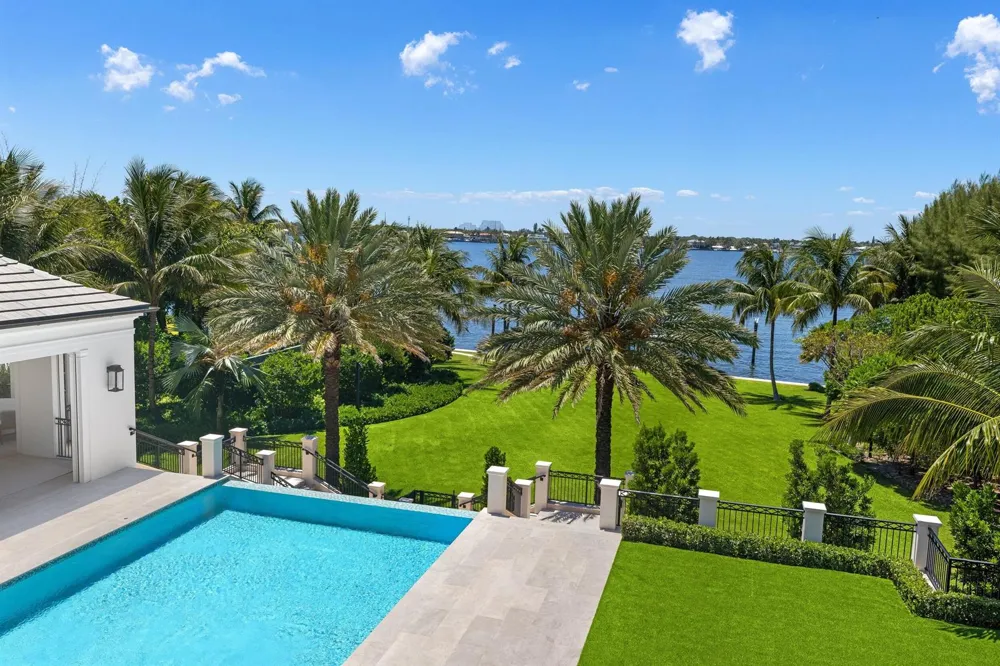 1616 S Ocean Boulevard Palm Beach, FL 33480