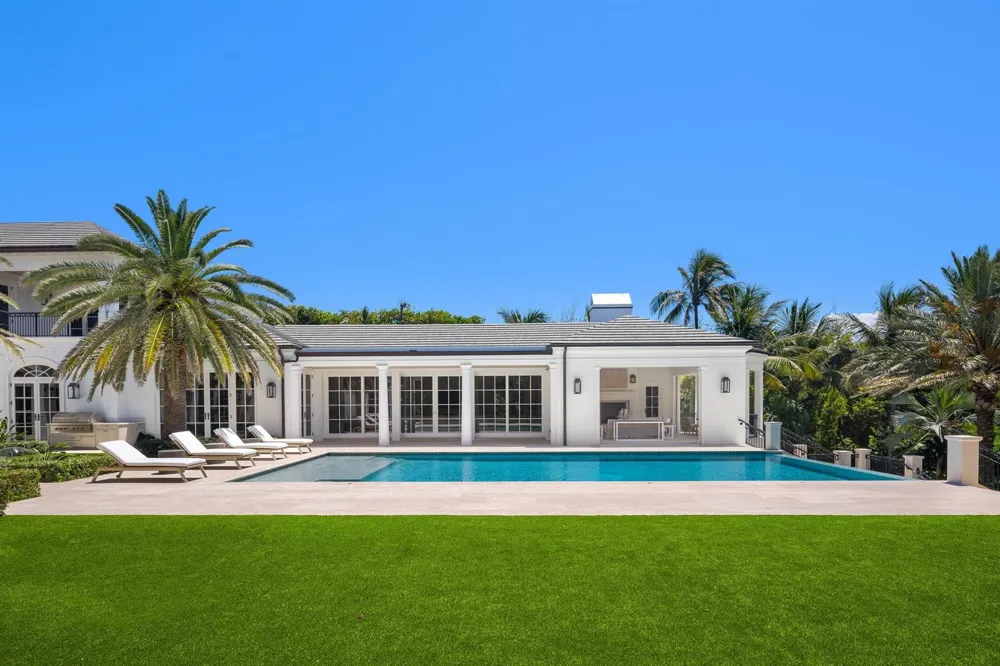 1616 S Ocean Boulevard Palm Beach, FL 33480