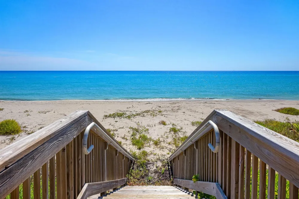 1616 S Ocean Boulevard Palm Beach, FL 33480