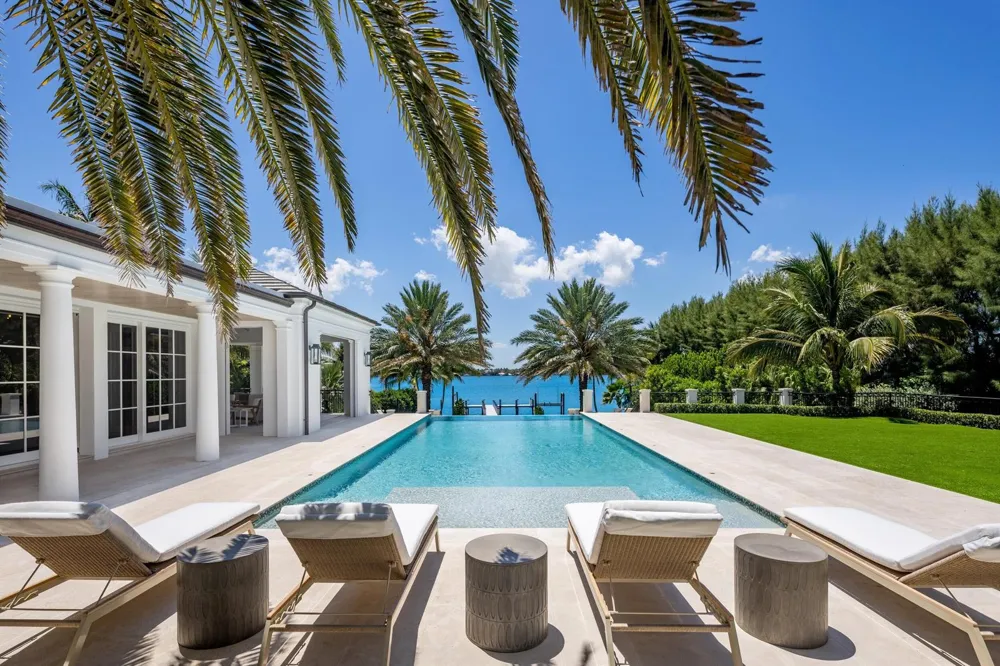 1616 S Ocean Boulevard Palm Beach, FL 33480