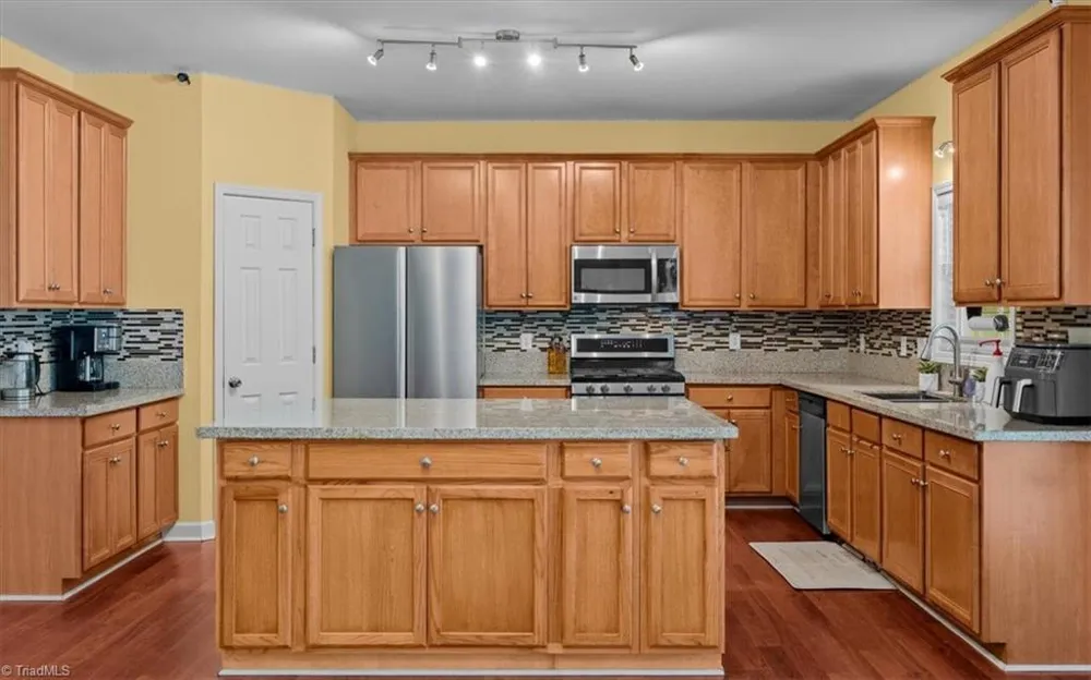 5307 Cragganmore Drive McLeansville, NC 27301