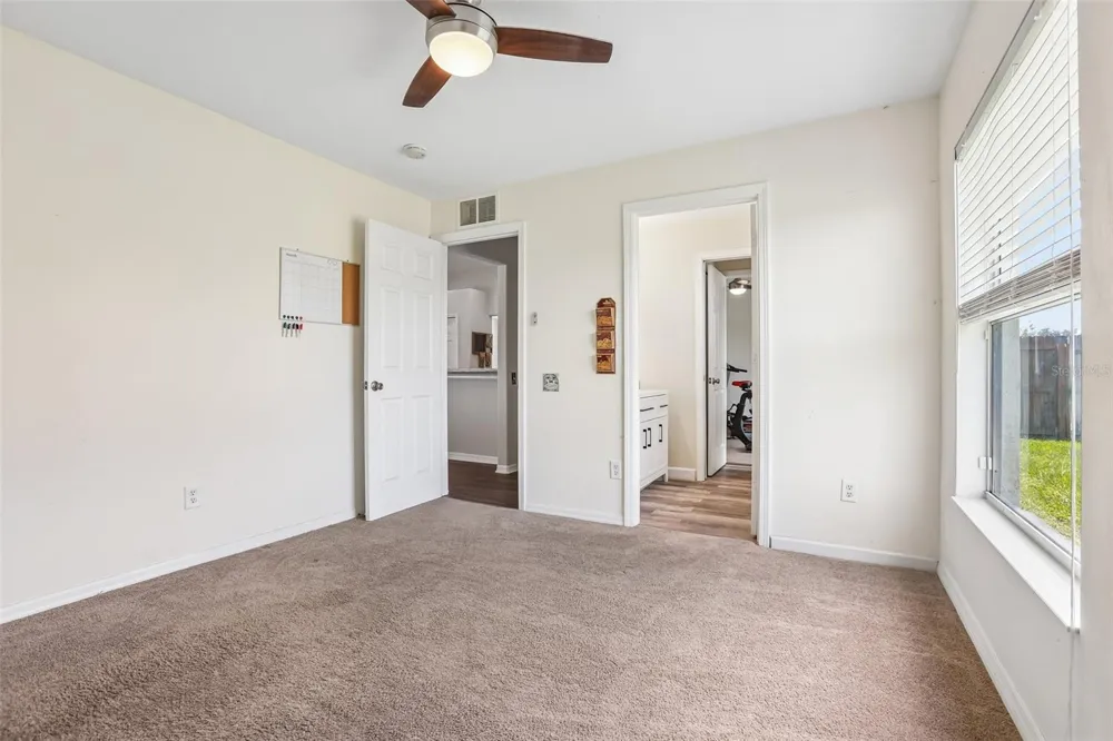 2206 WOODEN SHOE WAY Plant City, FL 33567