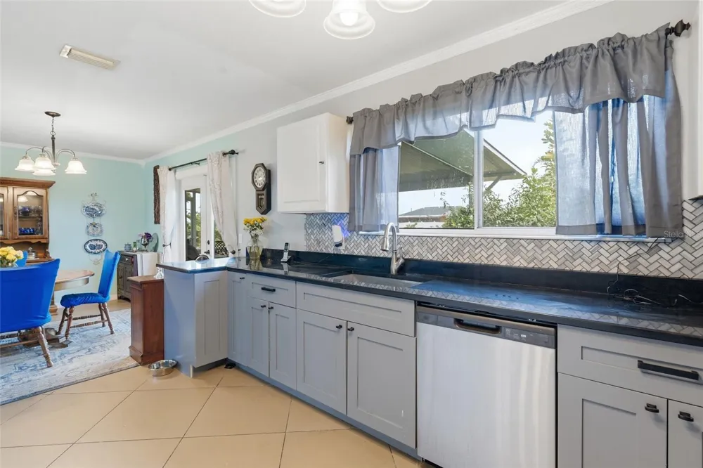 6249 DRUCKER CIRCLE Port Charlotte, FL 33981