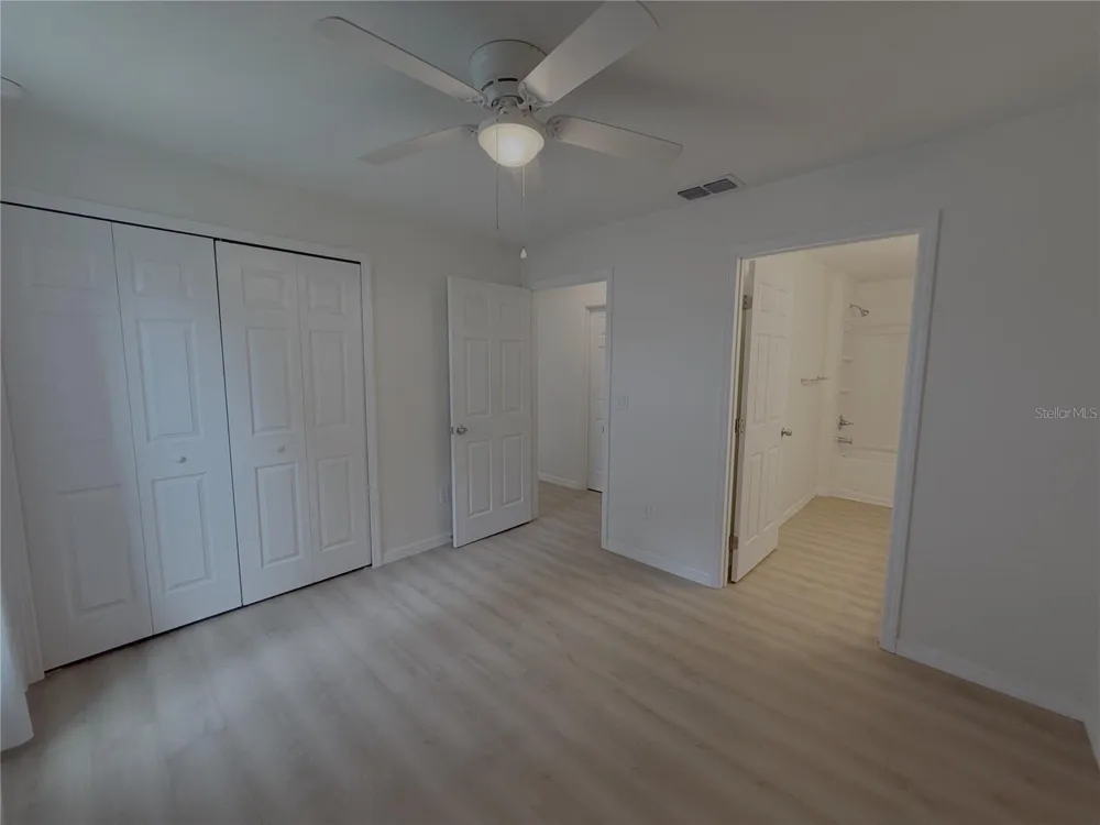 986 NW 1ST STREET ocala, FL 34475