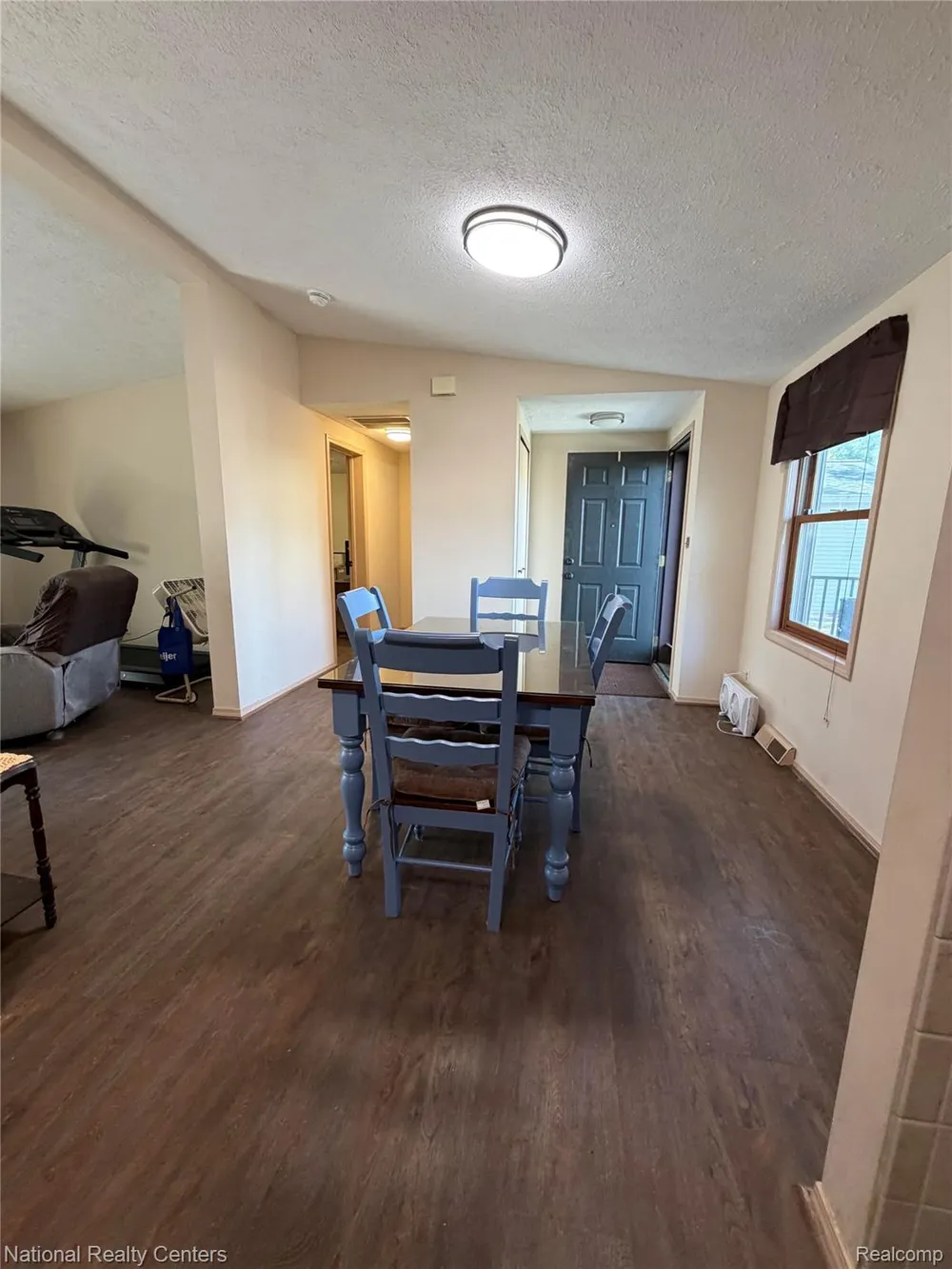 38561 Deer Creek Boulevard Westland City, MI 48185