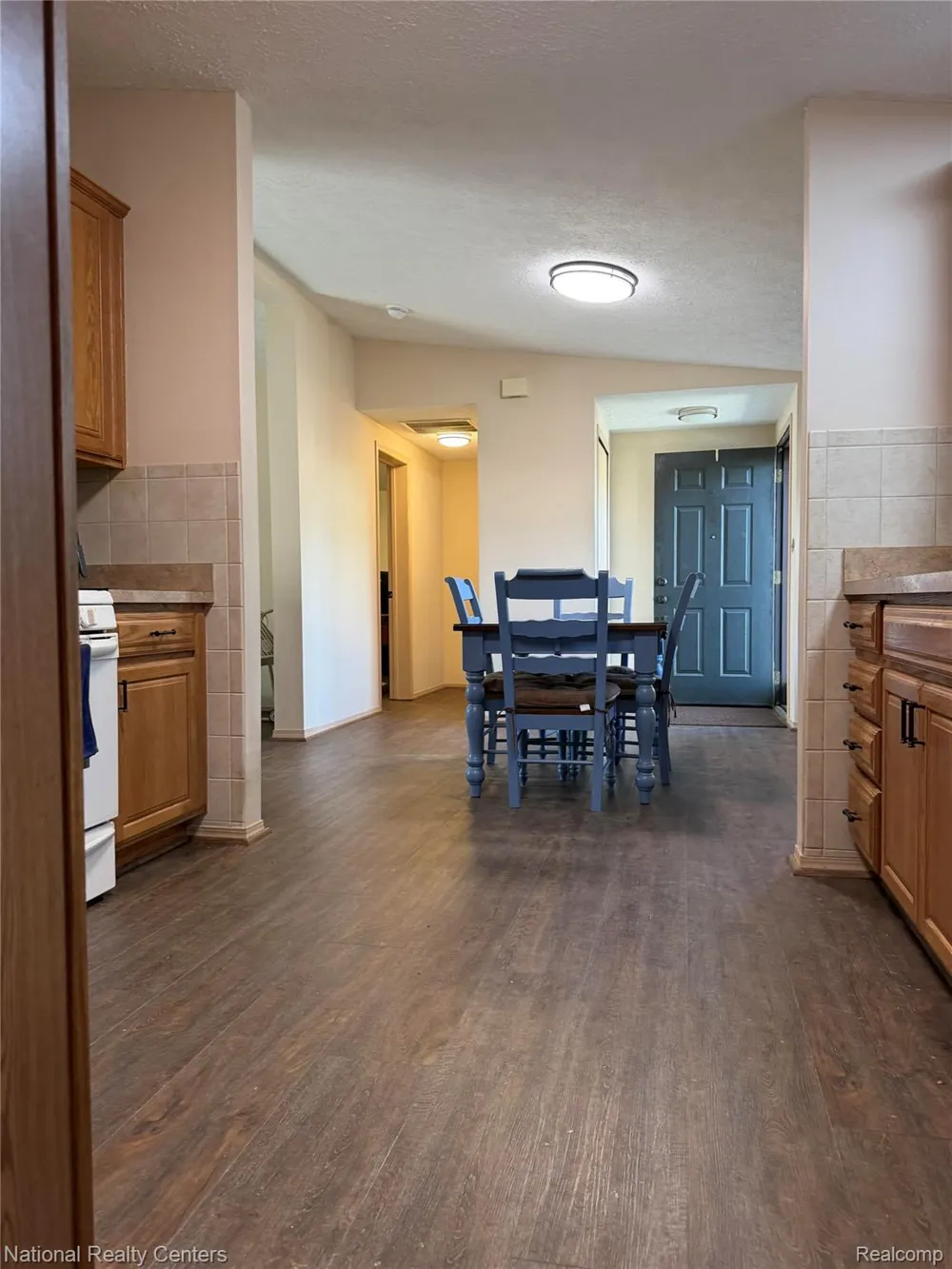 38561 Deer Creek Boulevard Westland City, MI 48185