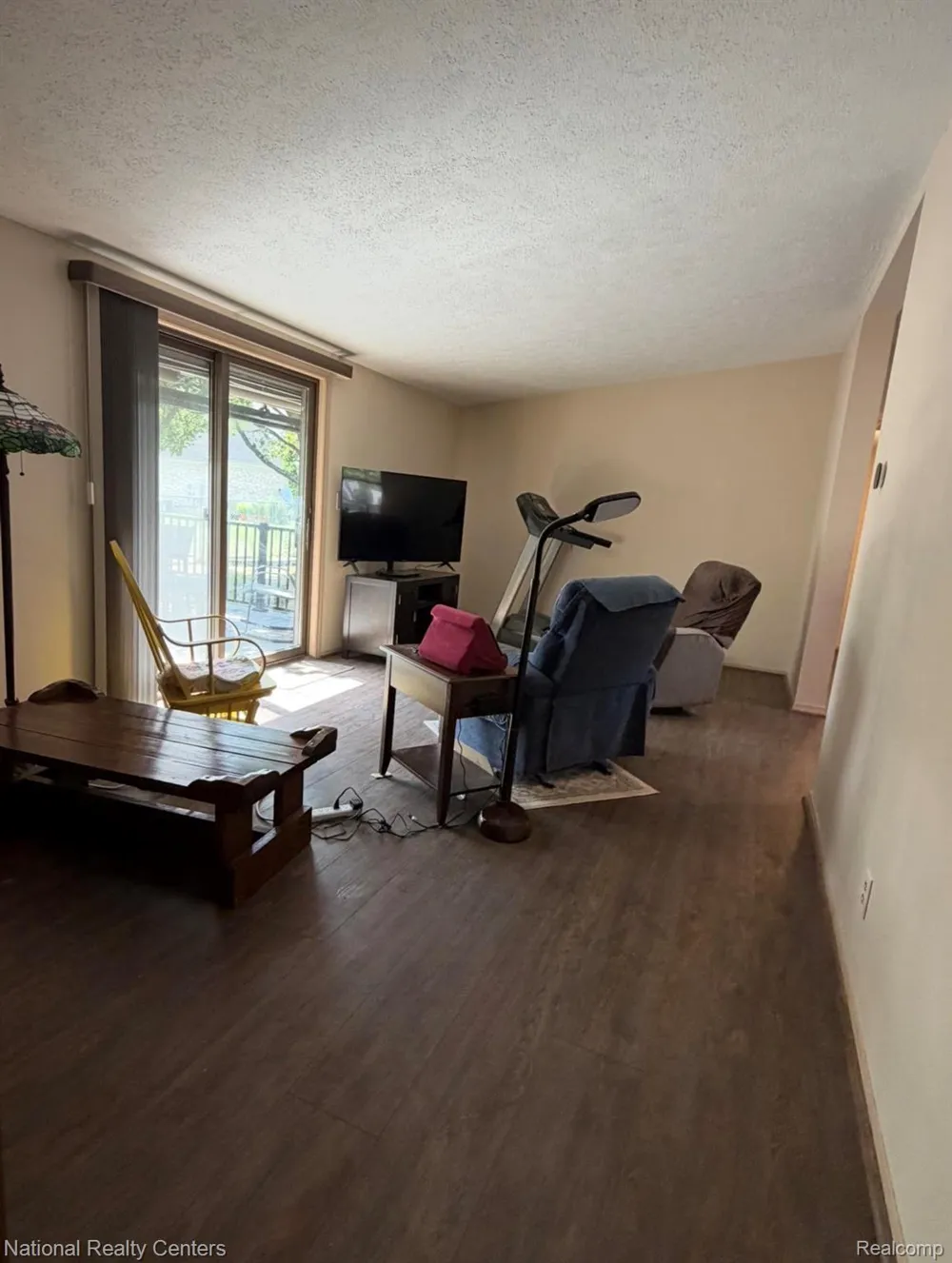 38561 Deer Creek Boulevard Westland City, MI 48185