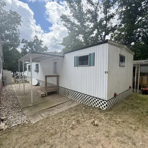 3286 Wolf Lake Drive #23