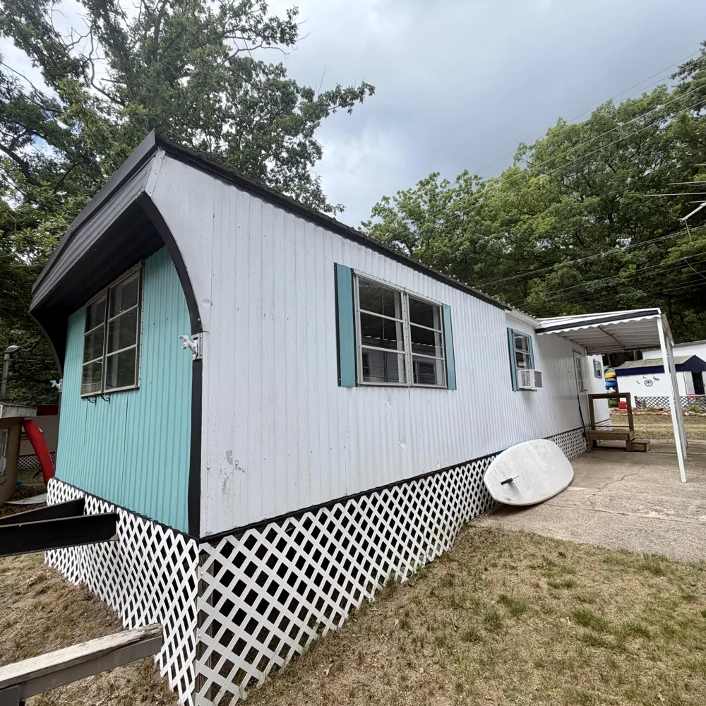 3286 Wolf Lake Drive #23 Peacock Township, MI 49304