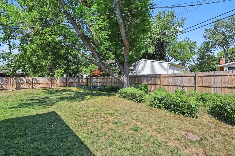 29928 Rock Creek Drive Southfield City, MI 48076