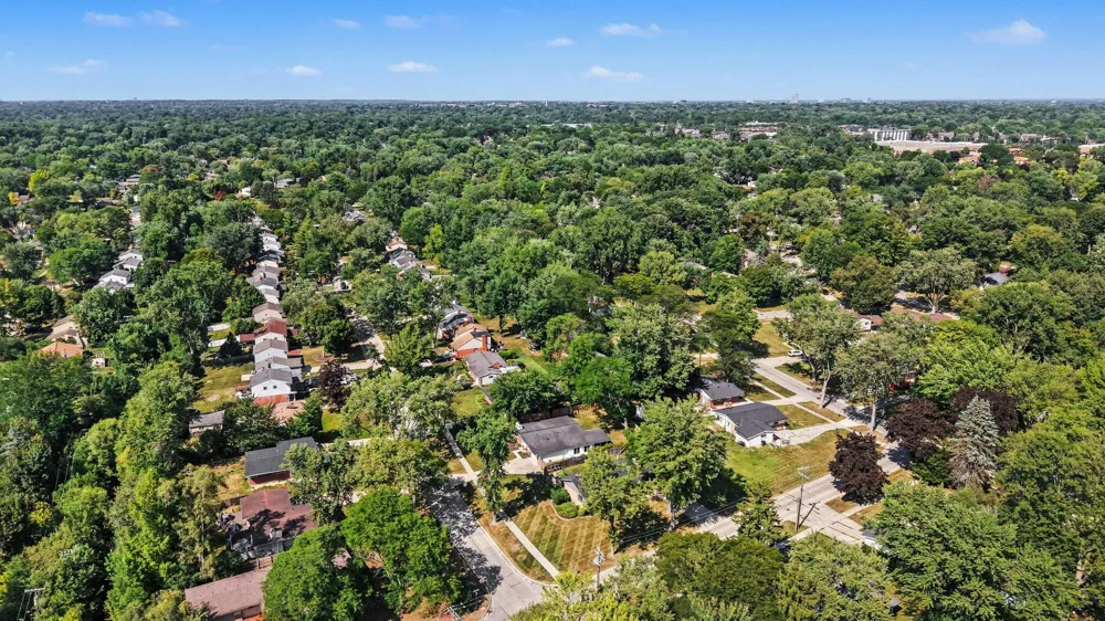 29928 Rock Creek Drive Southfield City, MI 48076