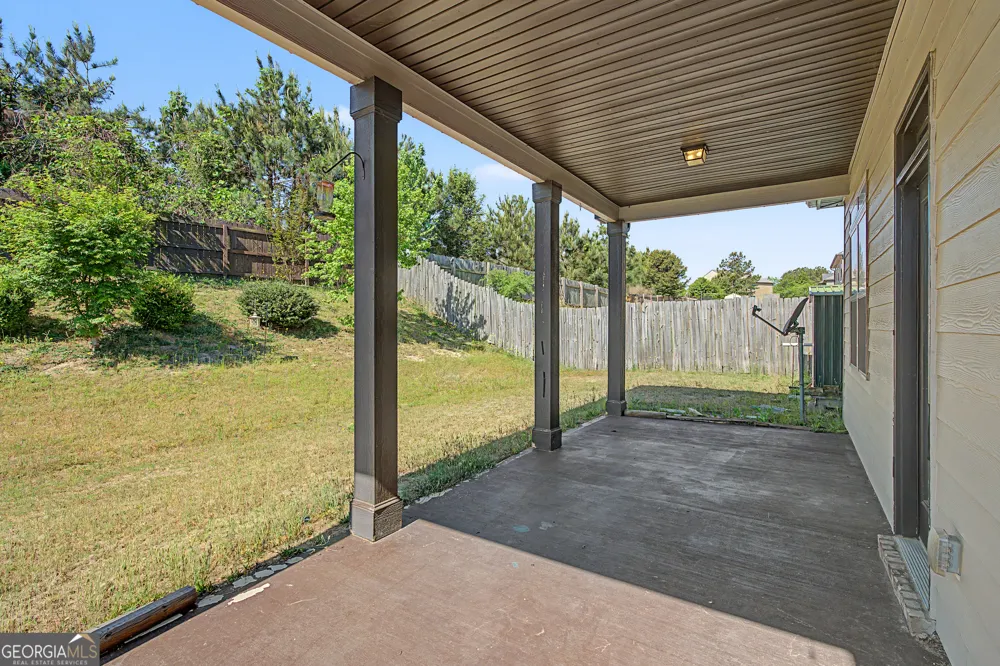 741 Stonebranch DR Loganville, GA 30052