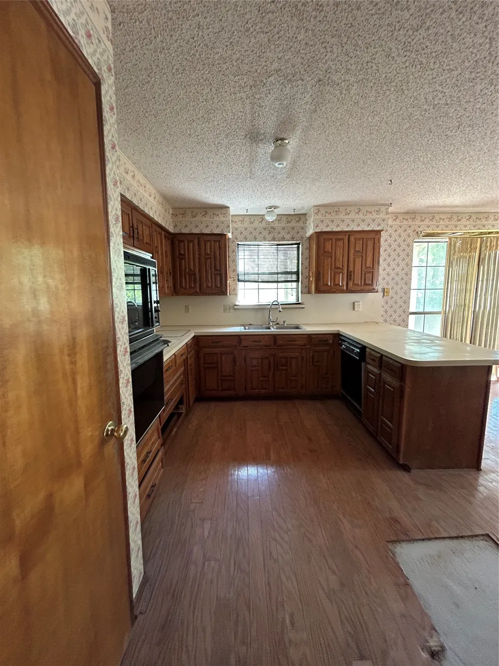 544 Renee Lane DeSoto, TX 75115