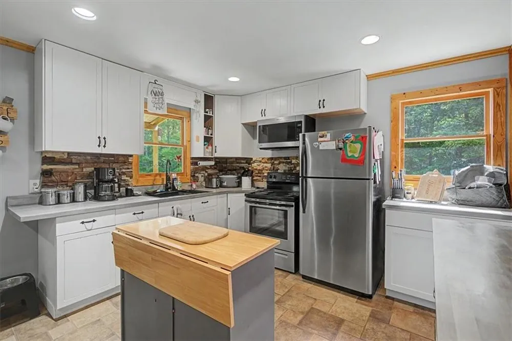 335 Dunn Road Silver Creek, GA 30173