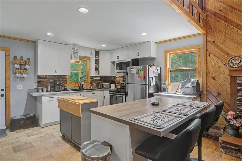 335 Dunn Road Silver Creek, GA 30173