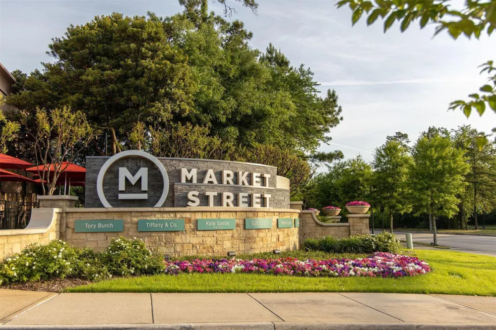 2314 Chestnut Oak Place The Woodlands, TX 77380