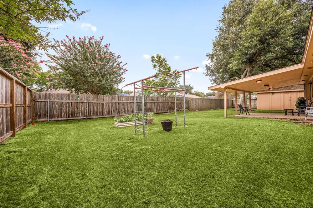 2019 Franklin Circle Rosenberg, TX 77471